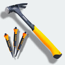 DeWalt Claw Hammer 567G (20oz) With Free 3 Piece Nail Set